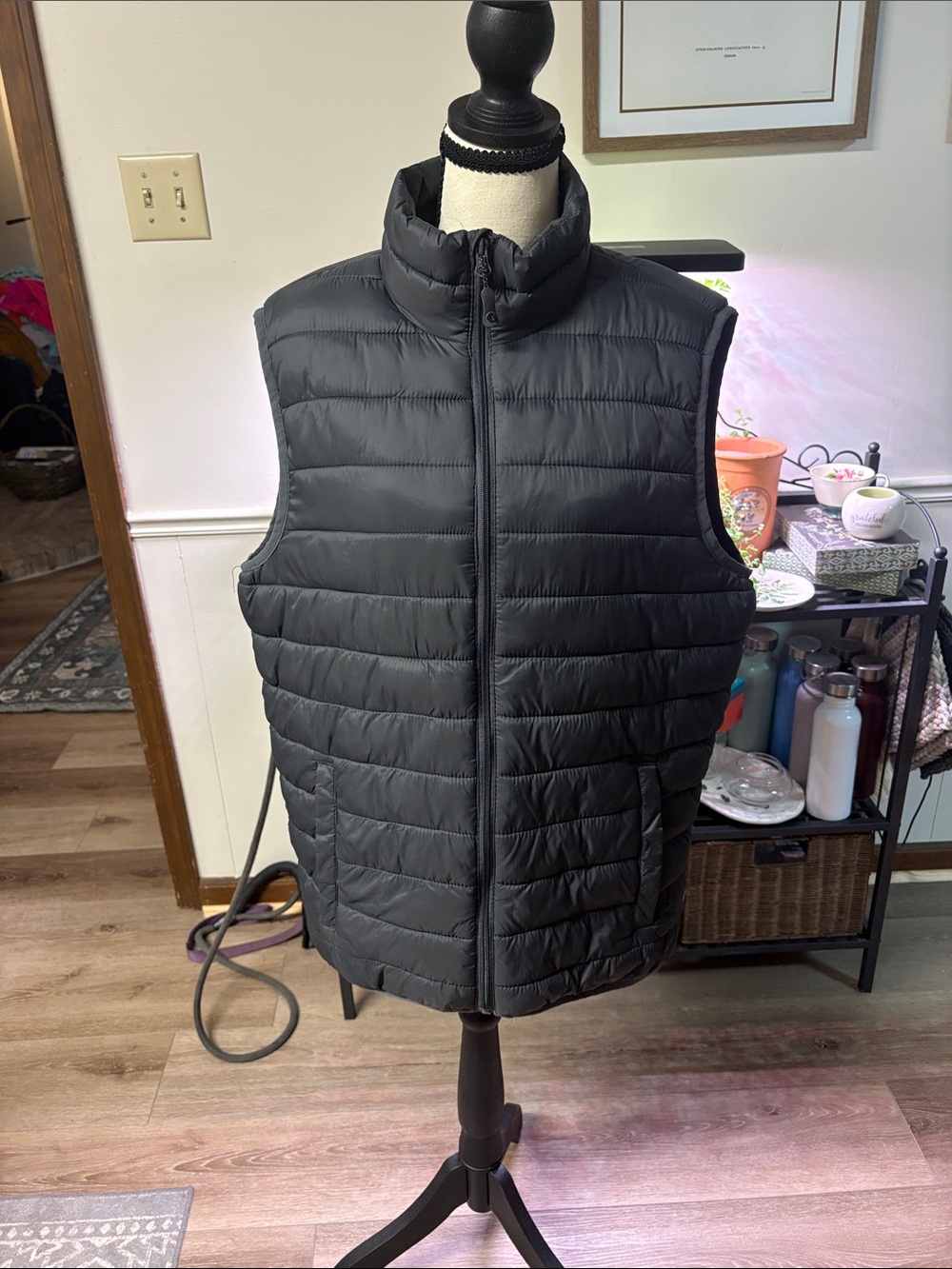 Xersion Black Quilted Puffer Vest - Zipper Front